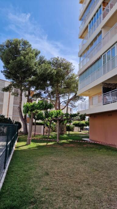 Apartamento 3 Habitaciones Con Piscina Y Vistas Al Mar Бенікасім Екстер'єр фото
