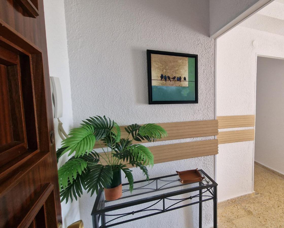 Apartamento 3 Habitaciones Con Piscina Y Vistas Al Mar Бенікасім Екстер'єр фото