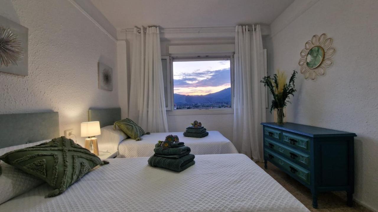 Apartamento 3 Habitaciones Con Piscina Y Vistas Al Mar Бенікасім Екстер'єр фото